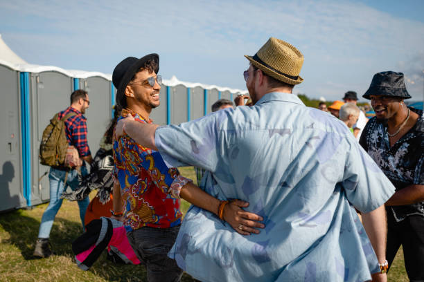 Best Best portable toilet rental  in Olivia, MN