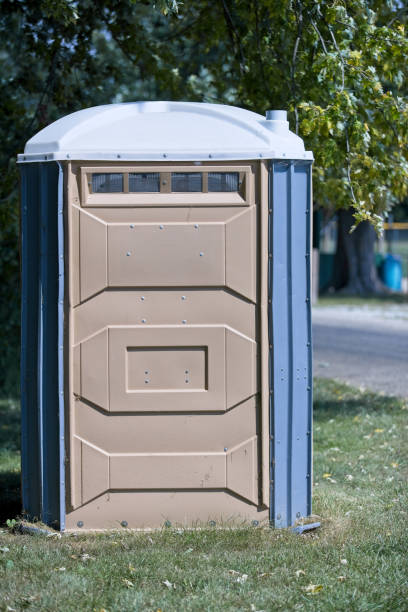 Best Porta potty delivery and setup  in Olivia, MN